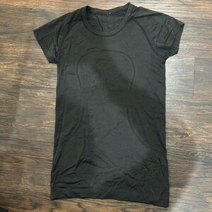 Swifty Tech Short-Sleeve Shirt